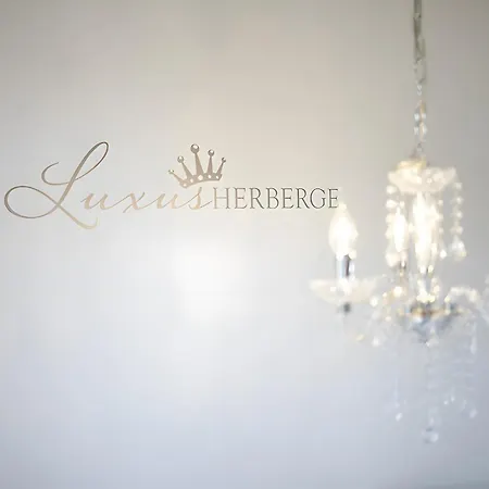 Charmingsuite *