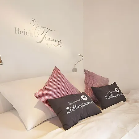 Apartment Charmingsuite *
